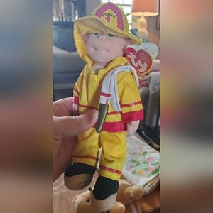 Ty BRAVE BUDDY Yellow and Red Firefighter Beanie Plush with Rope Hose